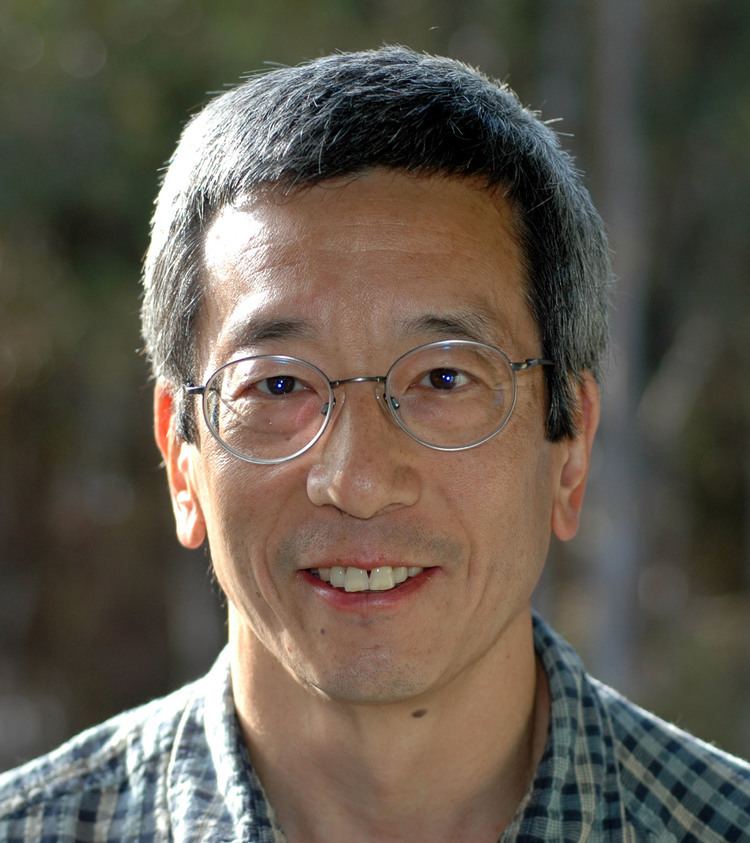 Roger Y. Tsien 2008 Nobel Prize in Chemistry Shared by UC San Diego