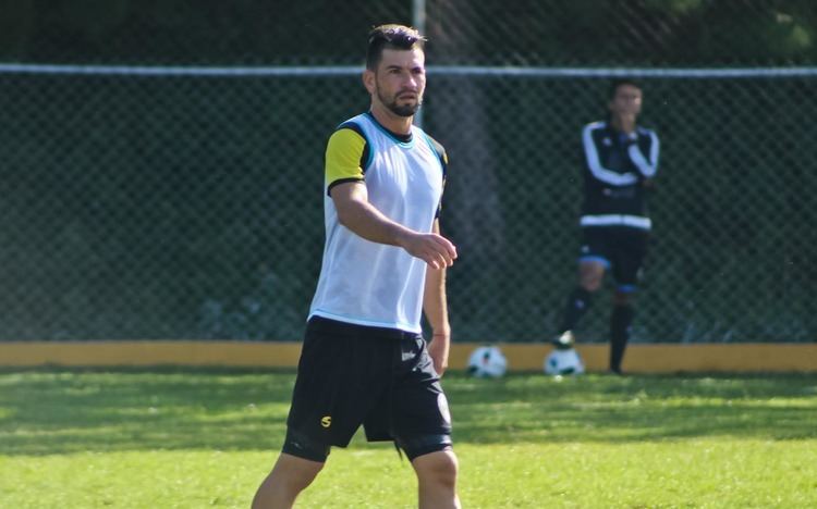 Rohel Briceño Rohel Briceo busca ser pieza clave en la zaga aurinegra Deportivo