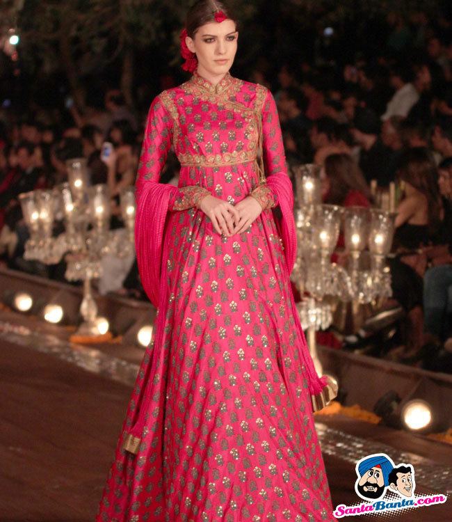 Rohit Bal rohitbalshowatwifwss201520jpg