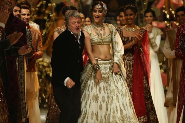 Rohit Bal Rohit Bal Facts You Need To Know About This Indian Designer