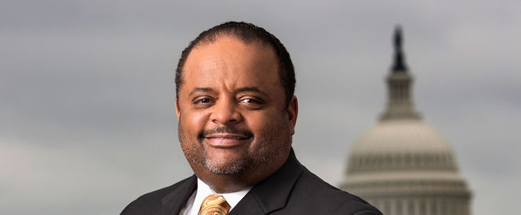 Roland Martin (journalist) Roland Martin News net worth career salay shows and more