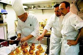 Roland Mesnier Dessert University More Than 300 Spectacular Recipes and