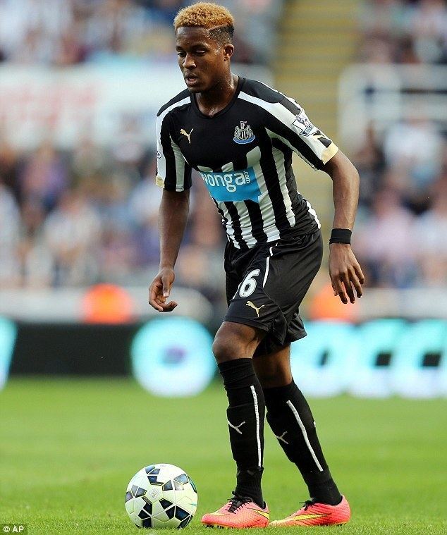 Rolando Aarons idailymailcoukipix201408311409518527365I