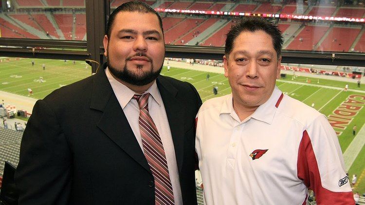 Rolando Cantú NFL Hispanic Heritage Month 2015 Rolando Cantu and Gabriel