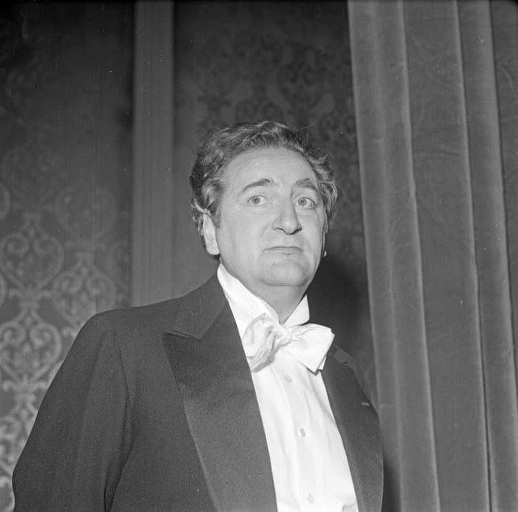 Rolf Berntzen Rolf berntzen som hjalmar ekdal i teaterstykket vildanden 1967