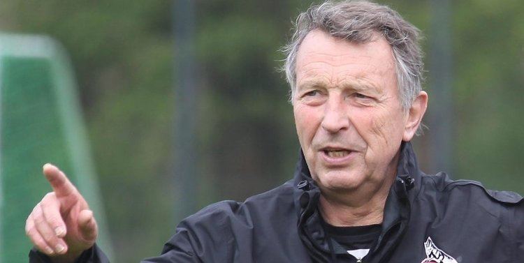 Rolf Herings 1 FC Kln KultTorwarttrainer Rolf Herings leidet an Hirntumor