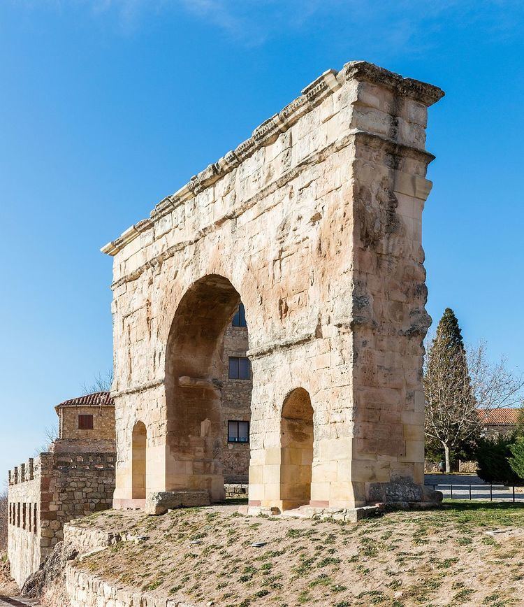 Roman arch, Medinaceli