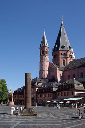 Roman Catholic Diocese of Mainz httpsuploadwikimediaorgwikipediacommonsthu