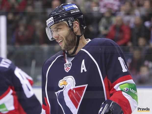 Roman Kukumberg Slovan odletel do Rigy bez Kukumberga i Sersena KHL