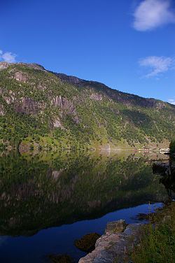 Romarheimsfjorden httpsuploadwikimediaorgwikipediacommonsthu