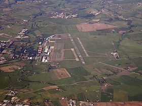 Rome Viterbo Airport httpsuploadwikimediaorgwikipediacommonsthu