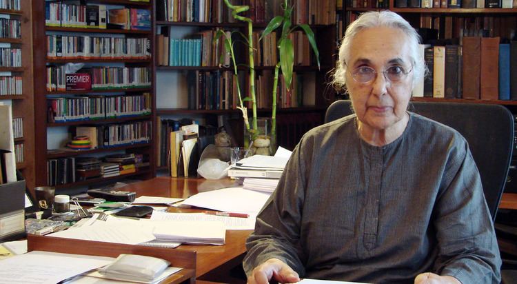 Romila Thapar We have to be secular There is no choice TNS The