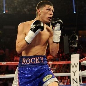 Román Martínez (boxer) Martinez defends against Lomachenko SuperSport Boxing