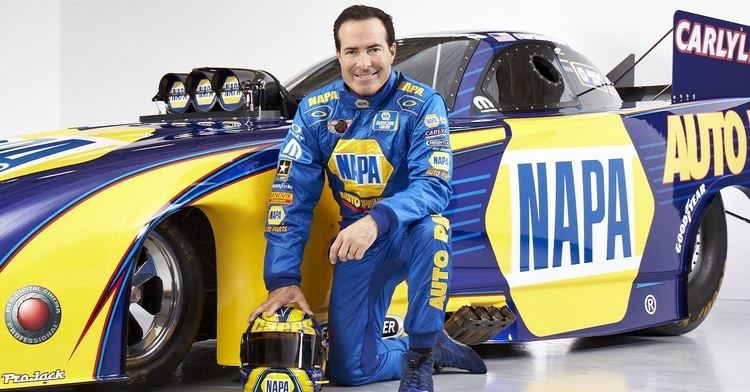 Ron Capps Ron Capps 2015 NHRA Season Focused on Winning Promoting
