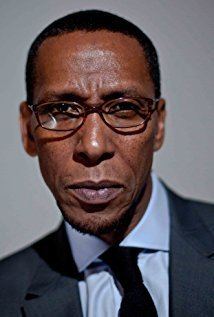 Ron Cephas Jones iamediaimdbcomimagesMMV5BMTgzNDQxNDg3M15BMl5