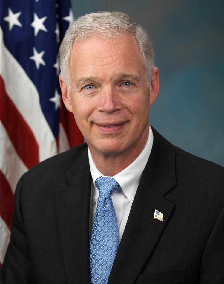 Ron Johnson (American politician) httpsuploadwikimediaorgwikipediacommonsthu