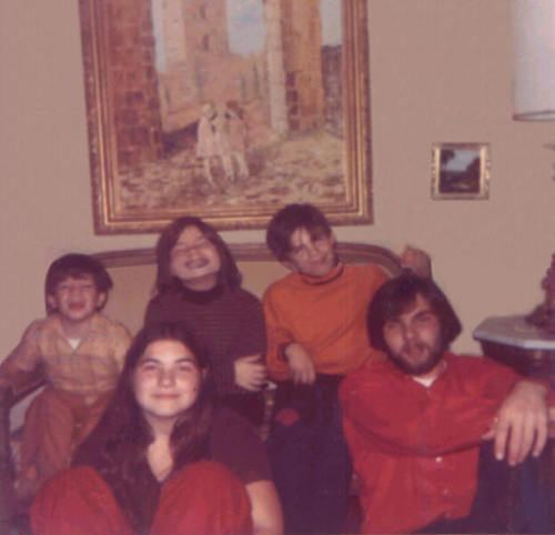 Ronald DeFeo Jr. wearing red long sleeves with his four siblings
