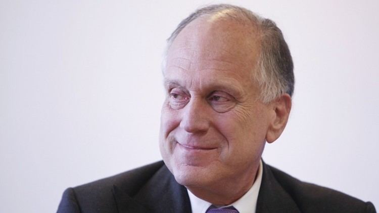 Ronald Lauder Ron Lauder pulls out of Channel 10 The Times of Israel