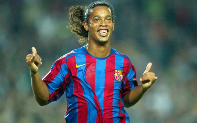 Ronaldinho Find out which club could strangely sign Barcelona legend