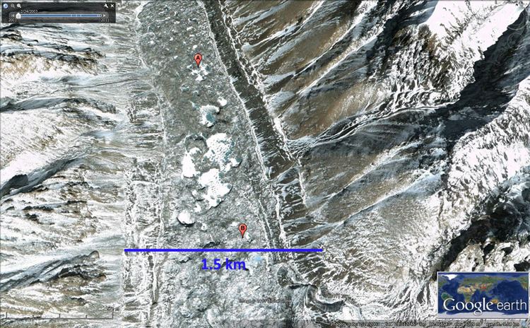 Rongbuk Glacier Rongbuk Glacier Supraglacial Lake Expansion China From a Glaciers