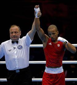 Roniel Iglesias Latin American Herald Tribune Two Cuban Boxers Advance