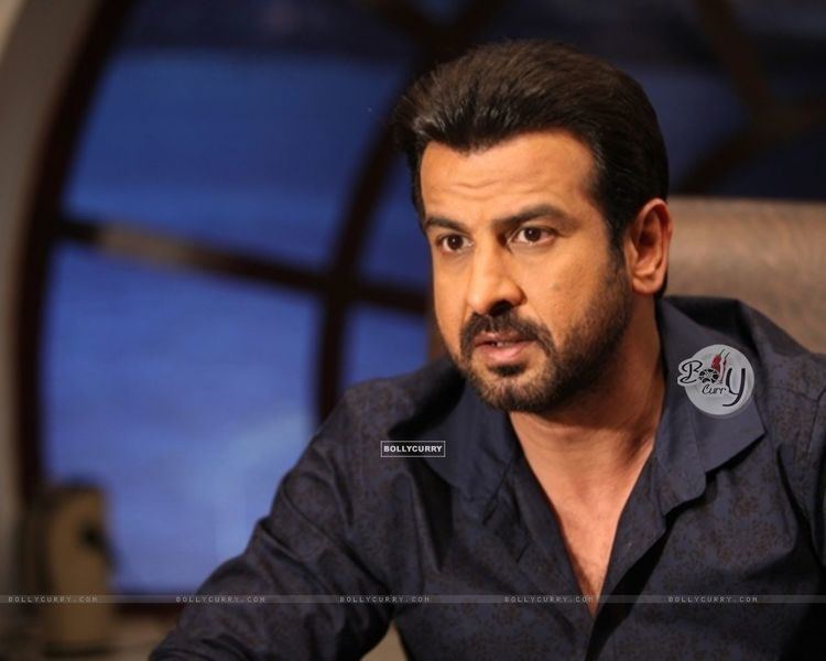 Ronit Roy imgbollycurrycomwallpapers1280x1024312160ada