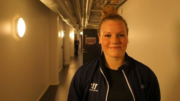 Ronja Savolainen Ruotsi kaatui jkiekkomaaottelussa Luulajassa Sisuradio