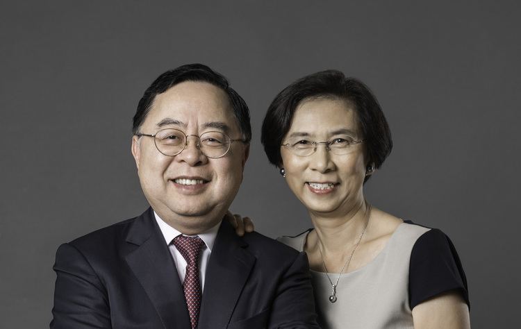 Ronnie Chan Ronnie and Barbara Chan provide naming gift for USC39s No