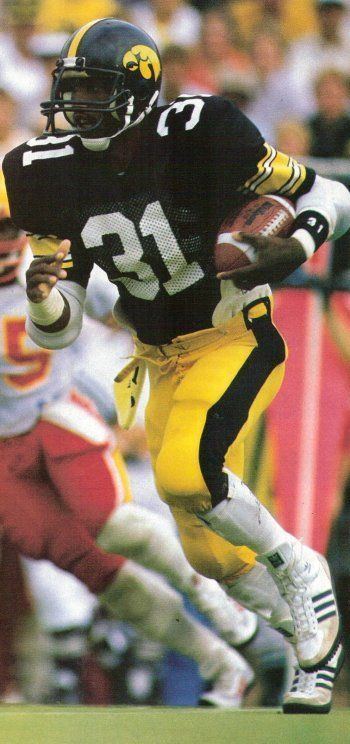 Ronnie Harmon Ronnie Harmon Ronnie Harmon played four season with the Iowa