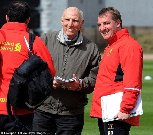 Ronnie Moran Liverpool training Ronnie Moran pops in at Melwood