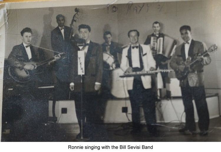 Ronnie Sundin (singer) Ronnie Sundins Musical Memories