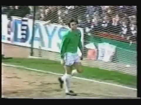 Ronny Goodlass Everton vs West Ham 197677 Goodlass goal YouTube
