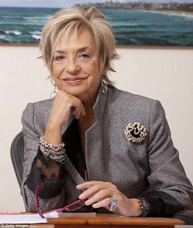 Rosalía Mera Zara cofounder Rosalia Mera who became Spain39s richest selfmade