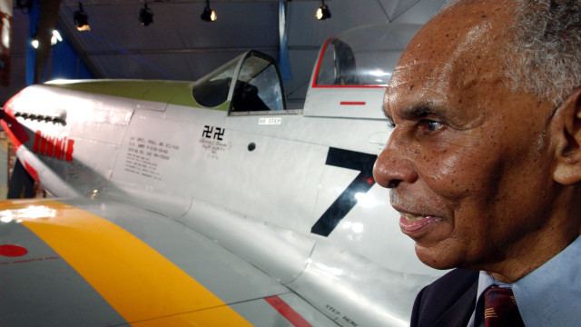Roscoe Brown Famed Tuskegee Airman Dr Roscoe Brown Passes Away At Age Of 94