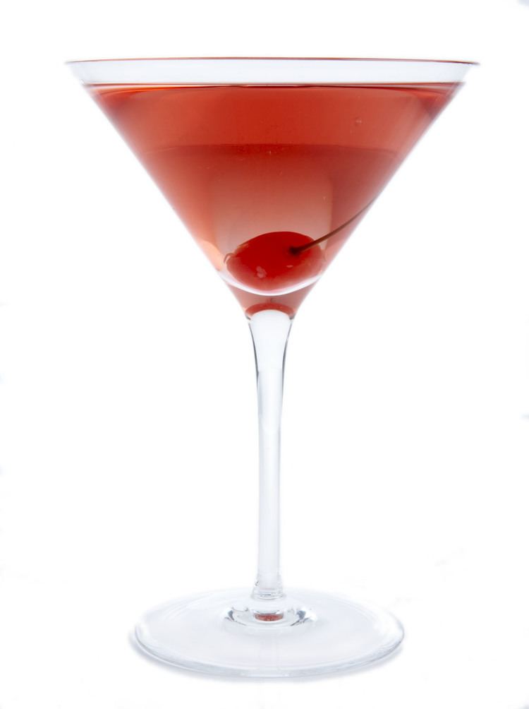 Rose (cocktail) Rose Drink Recipe How to Make the Perfect Rose