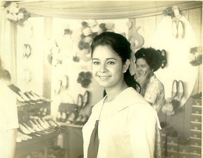 Rosemarie Sonora smiling and wearing school uniform