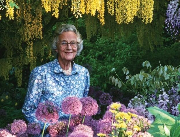 Rosemary Verey Lessons From A Legendary Gardener Here Now