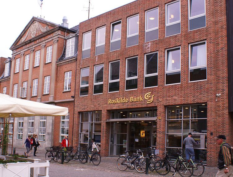 Roskilde Bank httpsuploadwikimediaorgwikipediacommons11