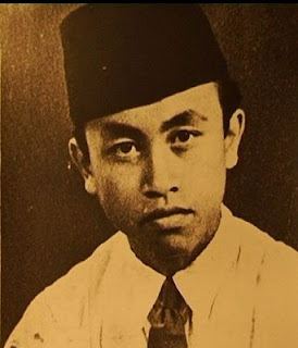 Rosli Dhobi HISTORIAN ROSLI DHOBI History of Sarawak