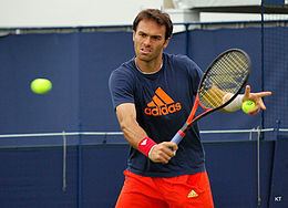 Ross Hutchins httpsuploadwikimediaorgwikipediacommonsthu