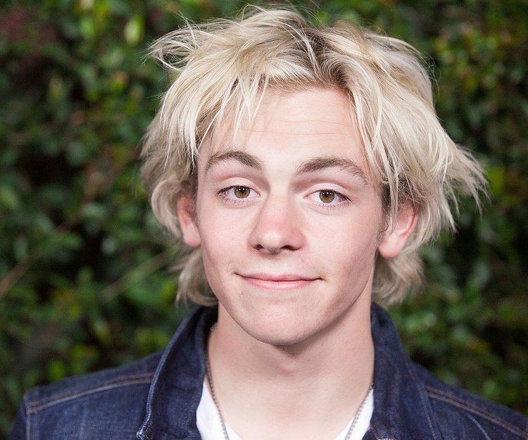 Ross Lynch Ross Lynch Biography Facts Childhood Family Life Achievements