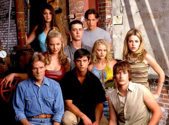 Roswell (TV series) Why a Roswell Reunion Movie Will Probably Never Happen E News