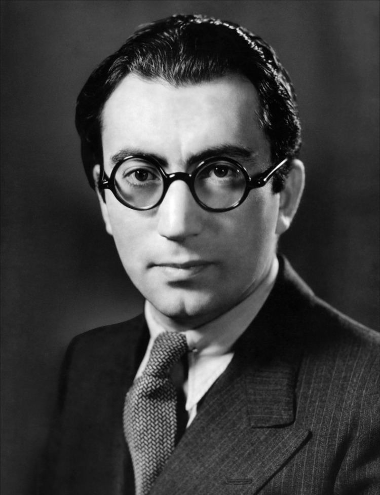 Rouben Mamoulian Rouben Mamoulian Biography Rouben Mamoulian39s Famous