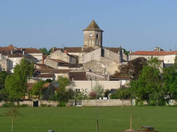 Rouillac, Charente httpsuploadwikimediaorgwikipediacommons44