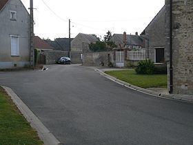 Rouvres-Saint-Jean httpsuploadwikimediaorgwikipediacommonsthu
