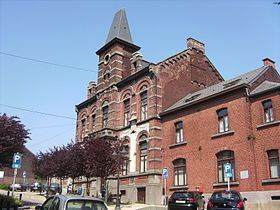 Roux, Belgium httpsuploadwikimediaorgwikipediacommonsthu