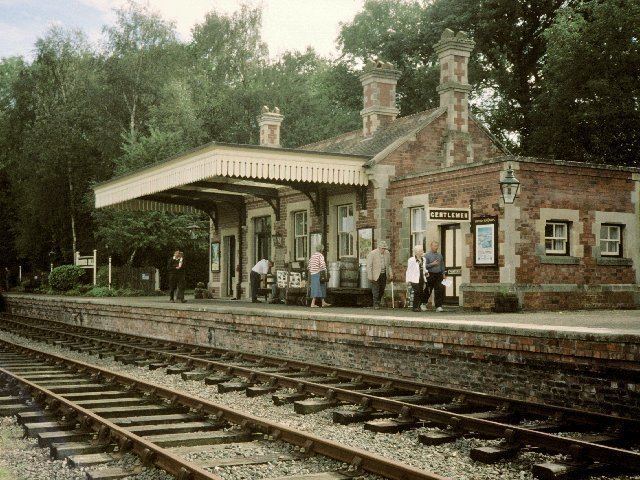 Rowden Mill railway station