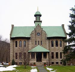 Rowena Memorial School httpsuploadwikimediaorgwikipediacommonsthu
