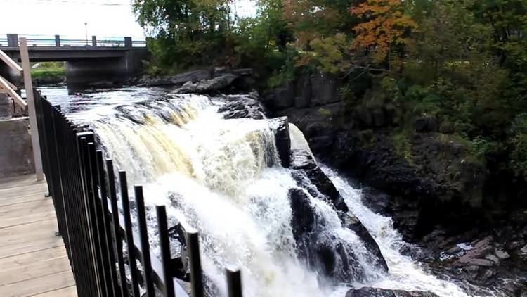 Roxton Falls, Quebec httpsiytimgcomviRvCFT4GBaVYmaxresdefaultjpg