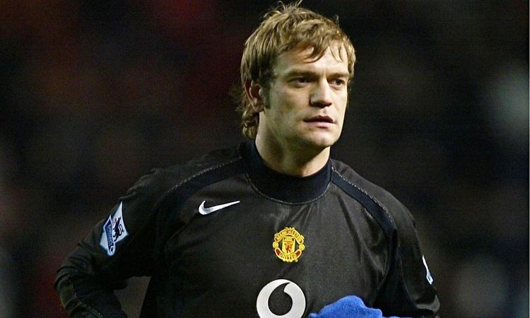 Roy Carroll Notts County sign former Manchester United goalkeeper Roy